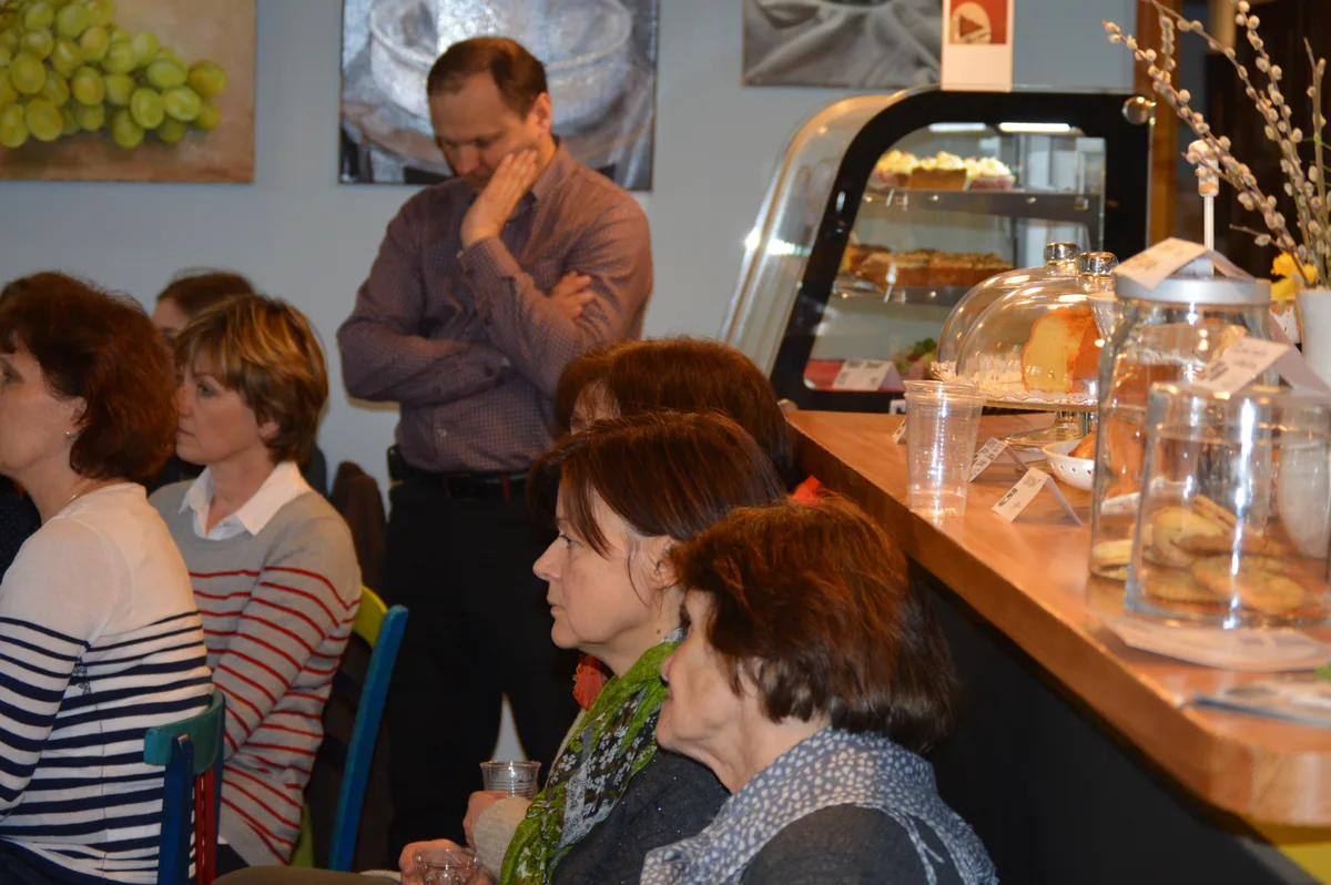 The Transitional Link — Coffeepark, Praha